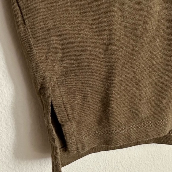 GIRLFRIEND COLLECTIVE Fern Cupro V-Neck Tee XXL - Picture 9 of 9